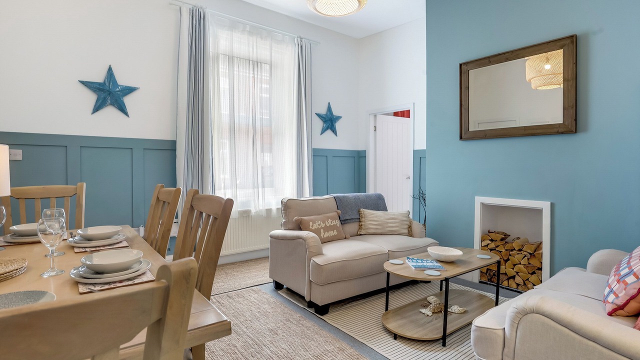 Photo of Others in Roker