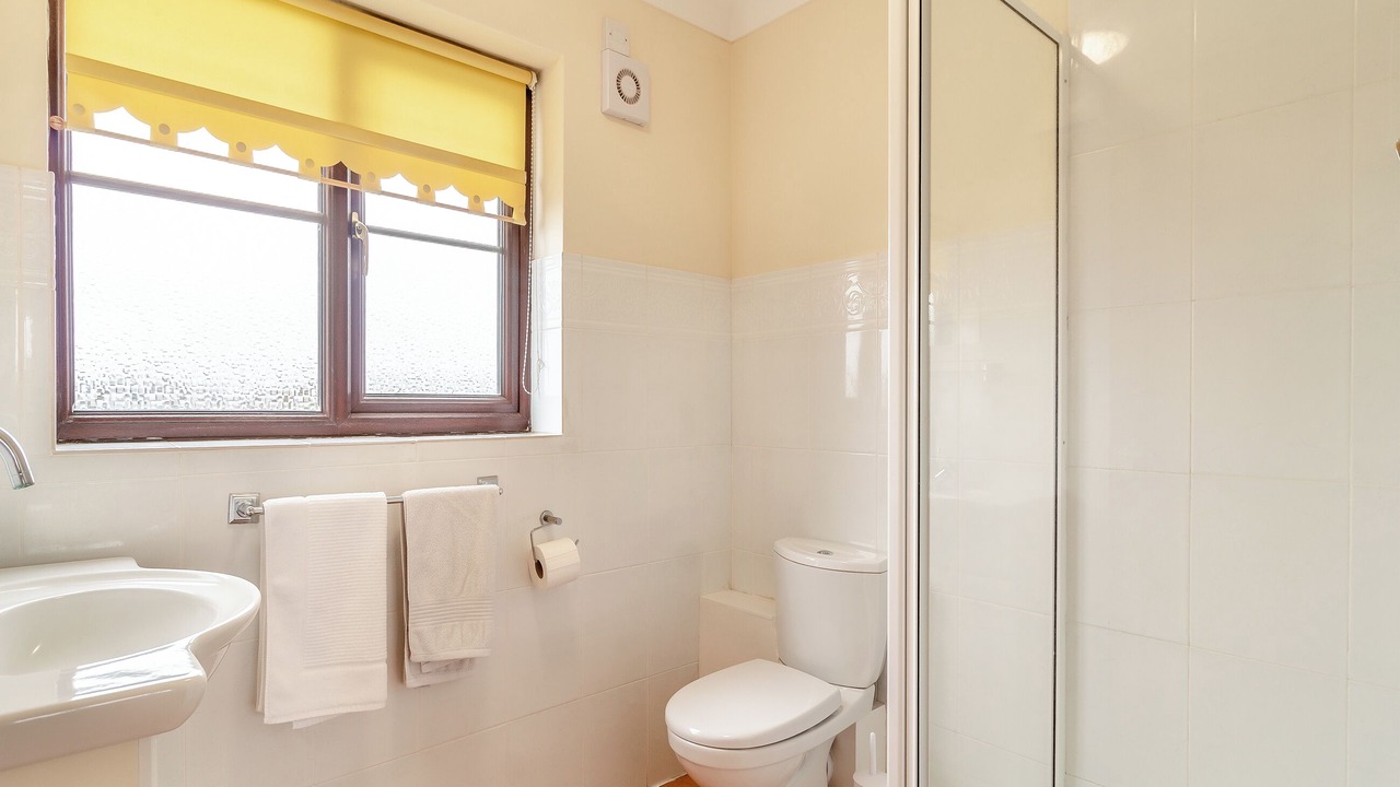 Photo of Bathroom in Sea Palling