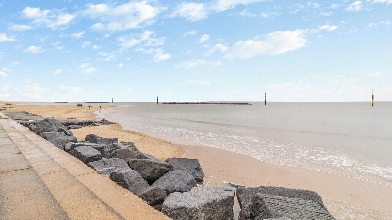 Photo of Others in Sea Palling