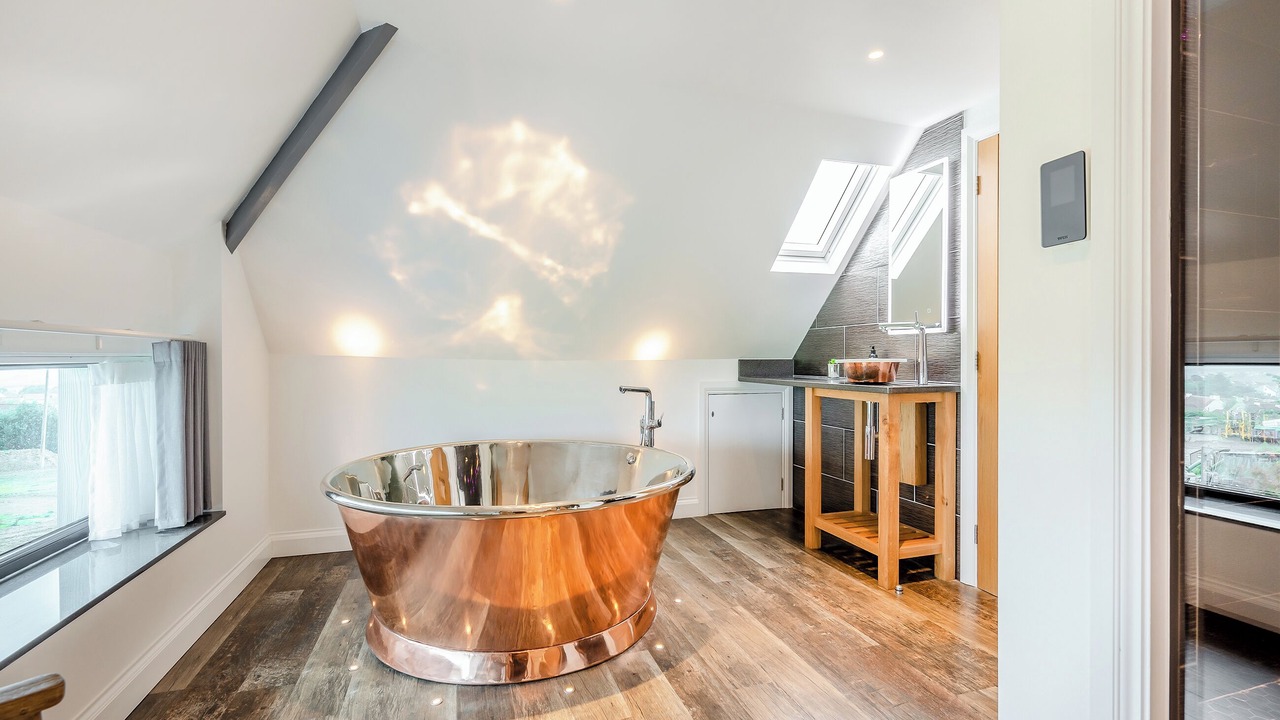 Photo of Bathroom in Widemouth Bay