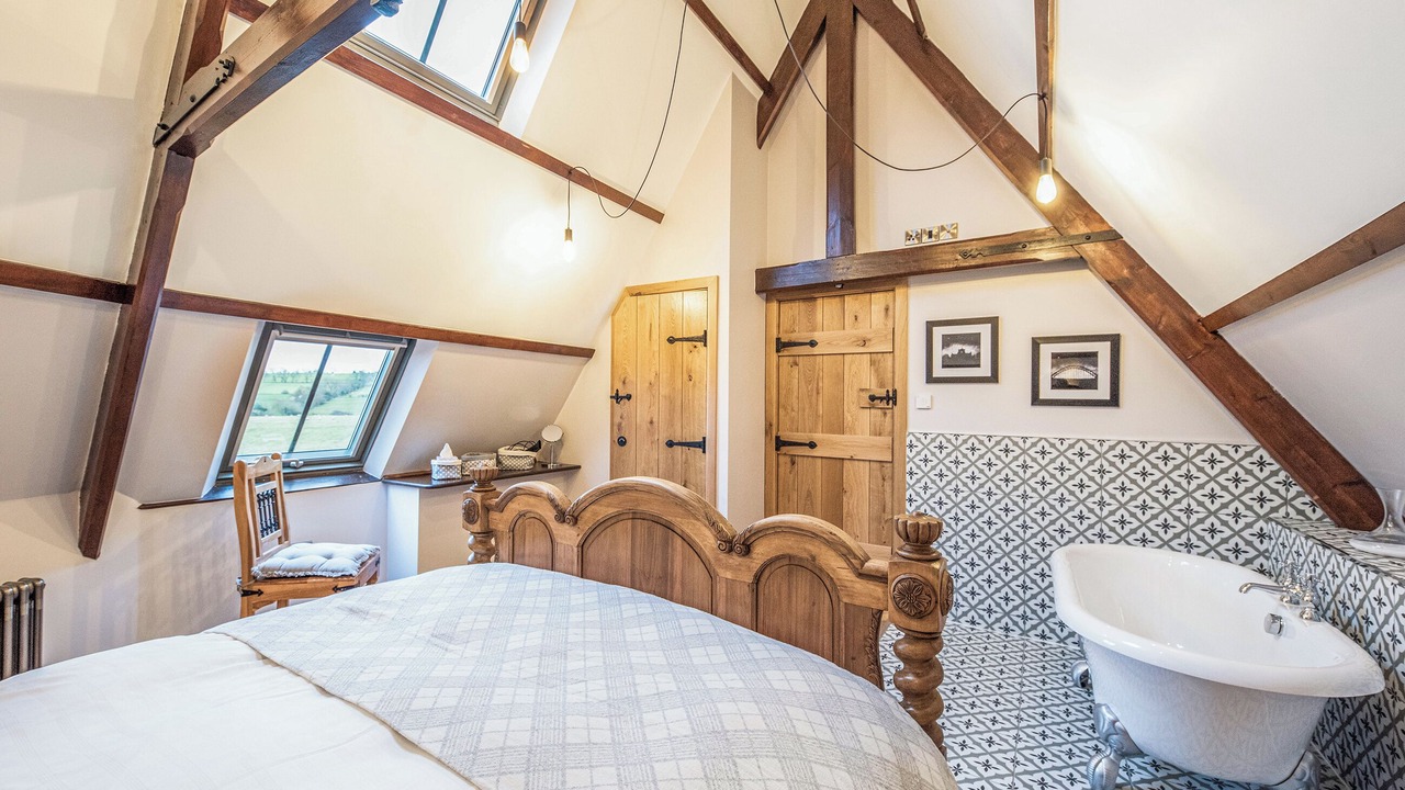 Photo of Others in Low Gate