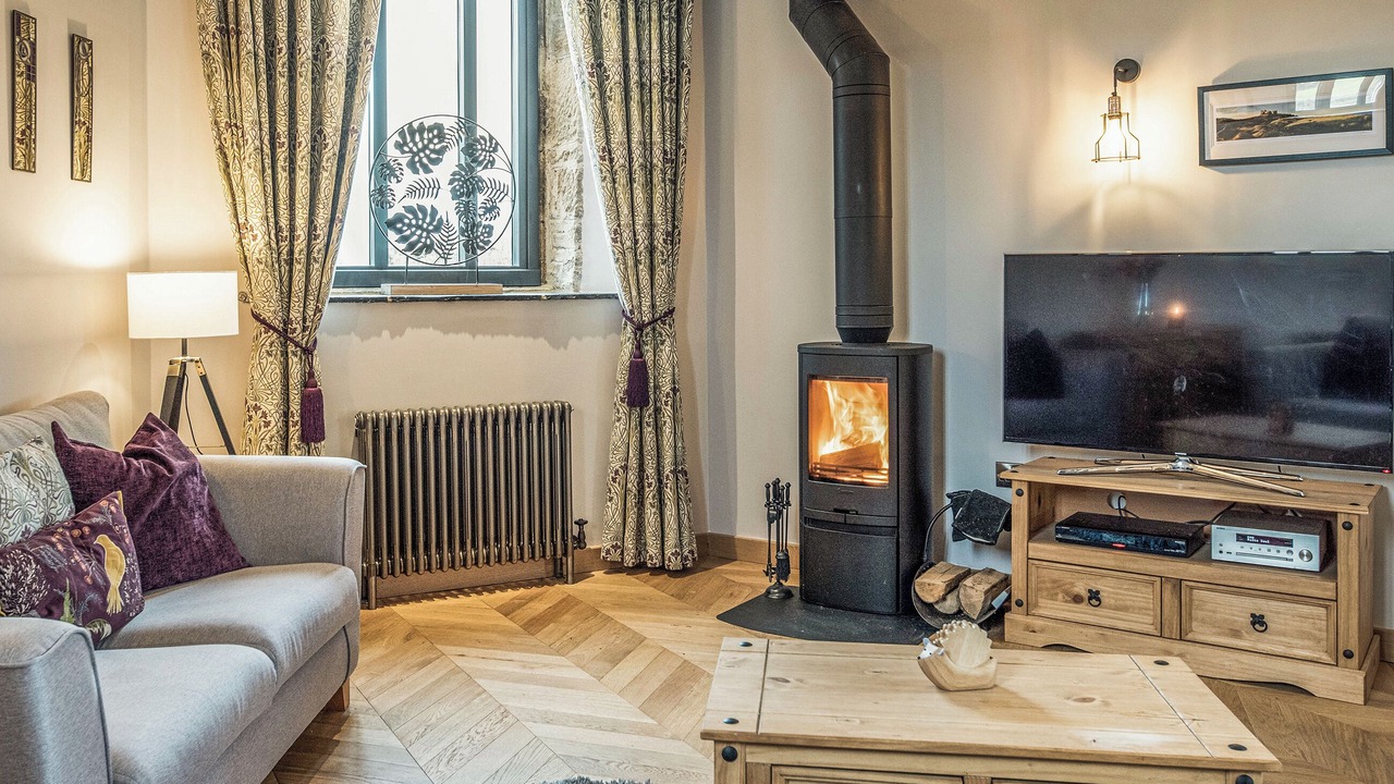 Photo of Others in Low Gate