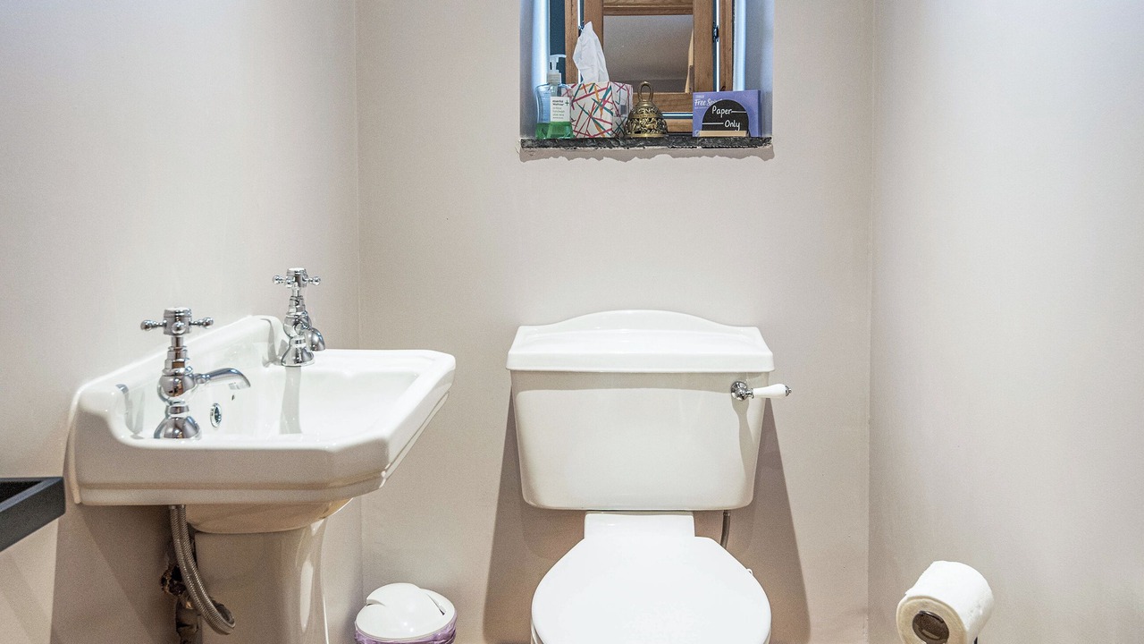 Photo of Others in Low Gate