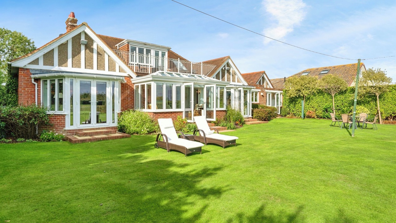 Photo of Others in Bembridge