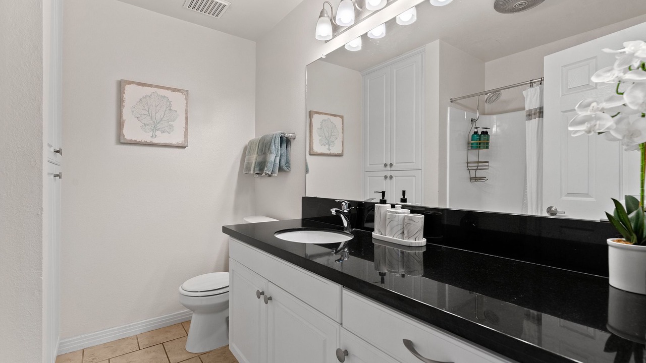 Photo of Bathroom in Silver Strand