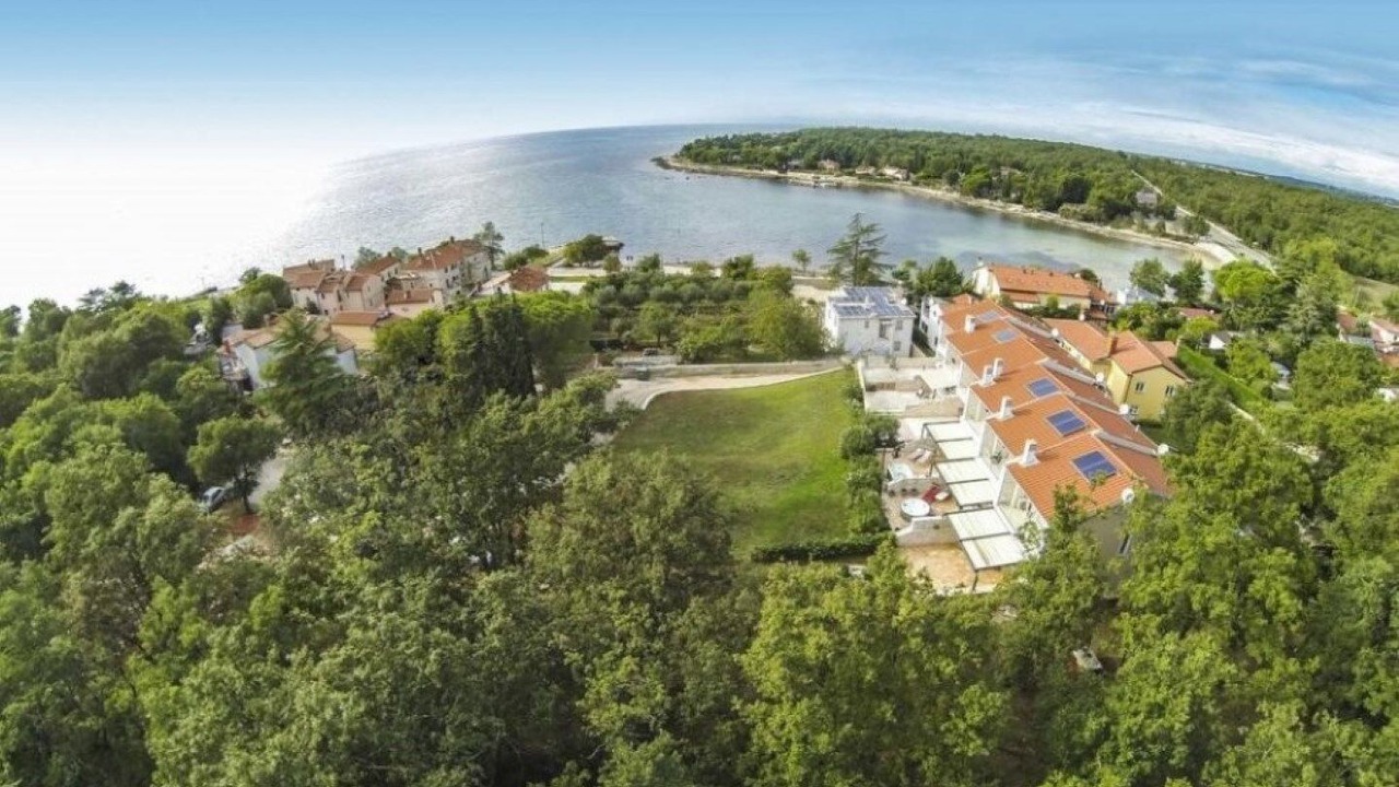 Photo of Outdoor in Krizine