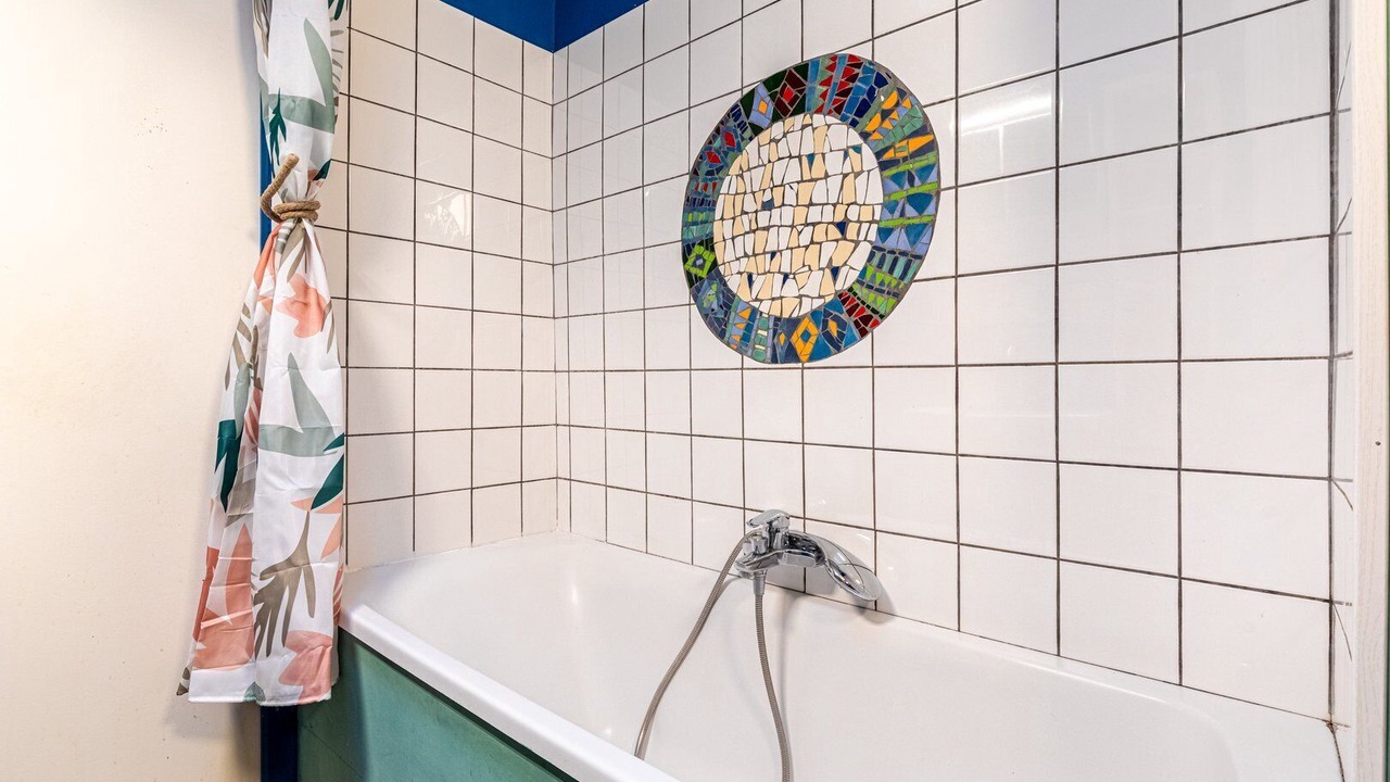 Photo of Bathroom in Arcueil