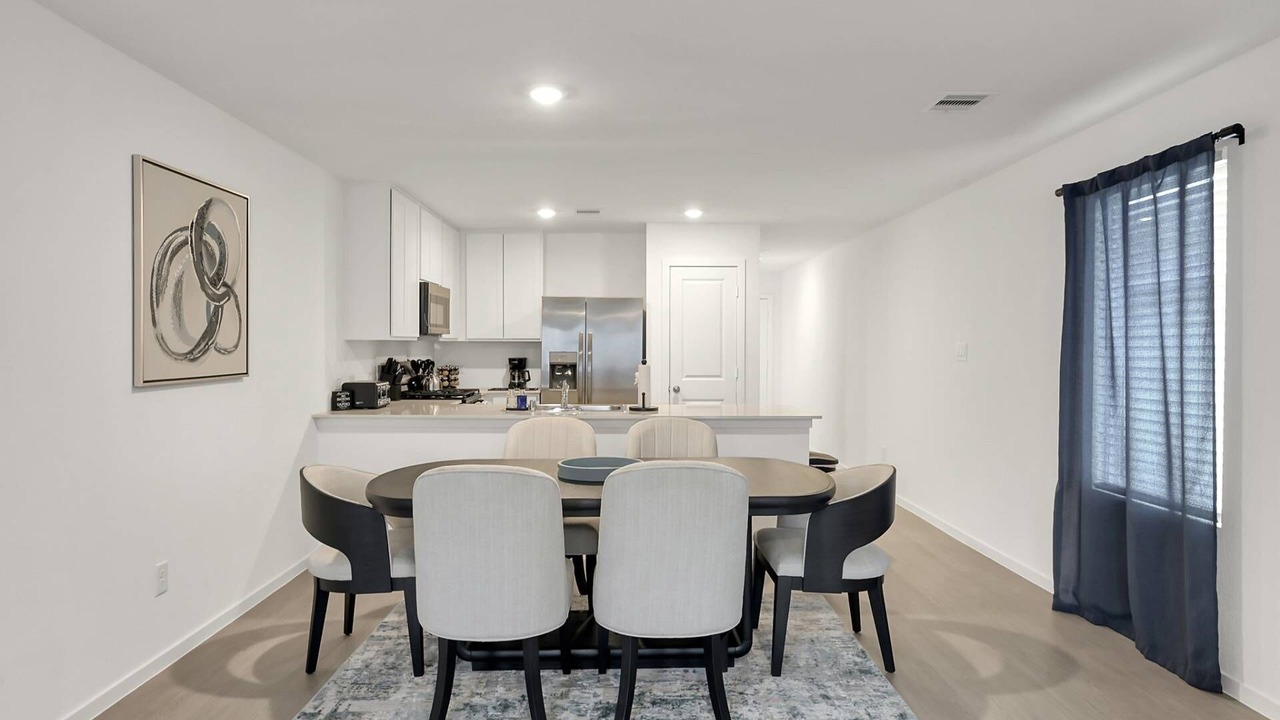 Photo of Others in Magnolia