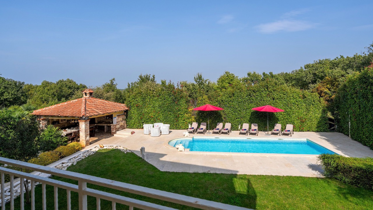 Photo of Outdoor in Gulici