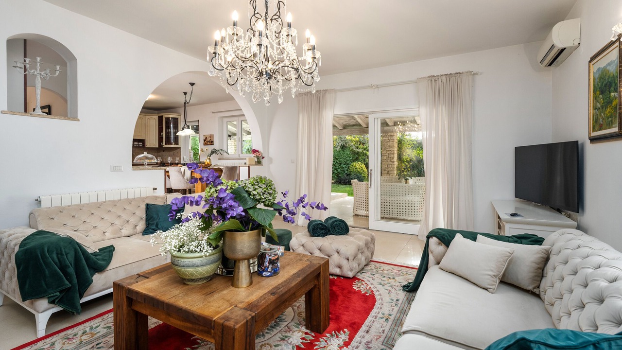 Photo of Livingroom in Gulici