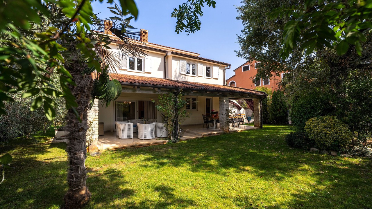 Photo of Outdoor in Gulici