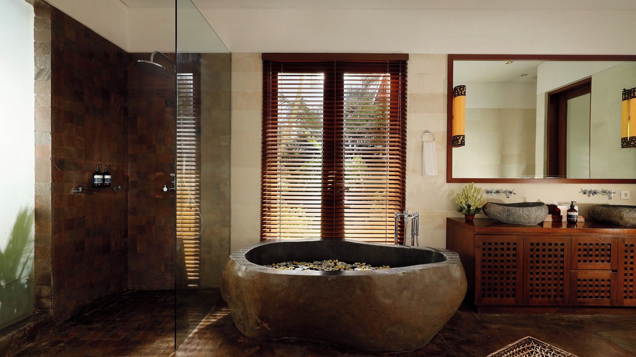 Photo of Bathroom in Mumbul