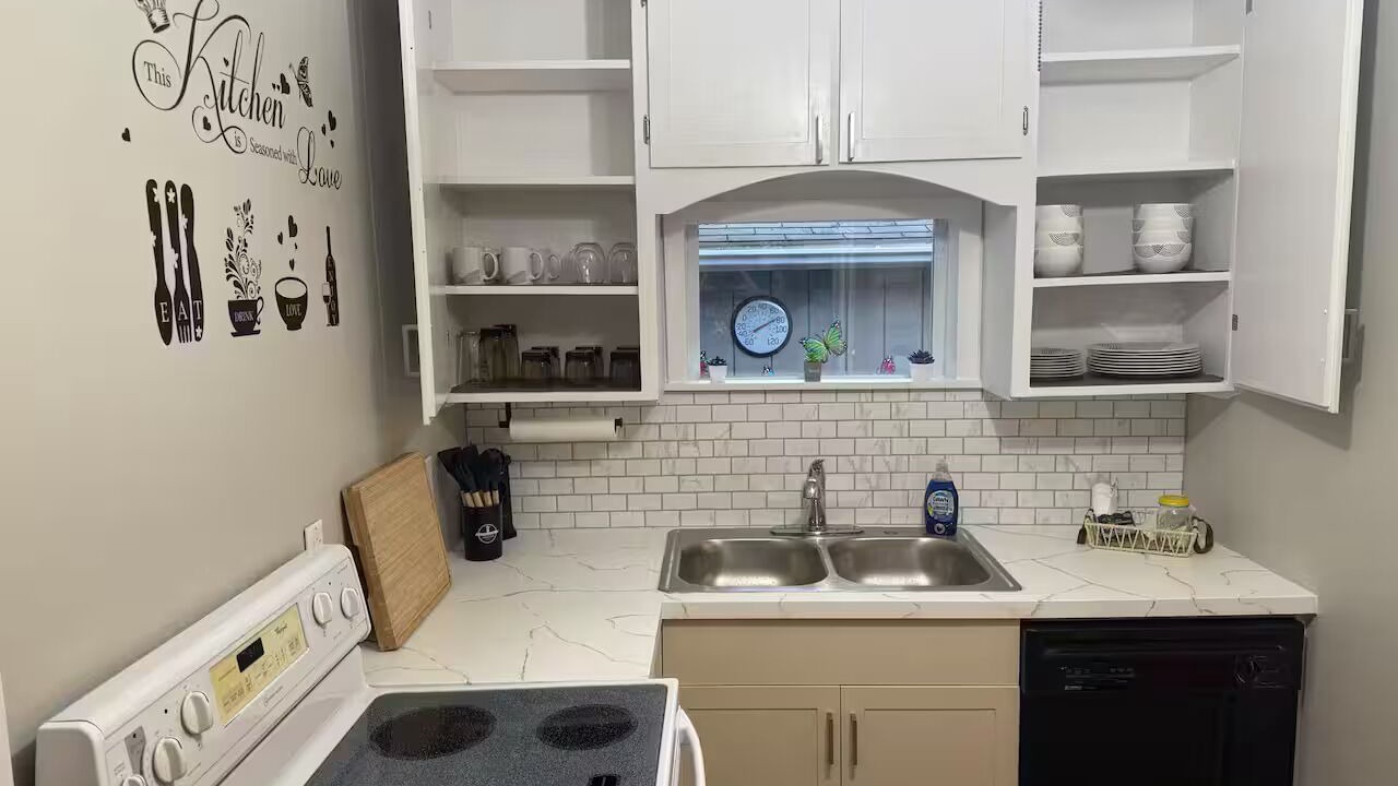 Photo of Kitchen in Paw Paw Lake