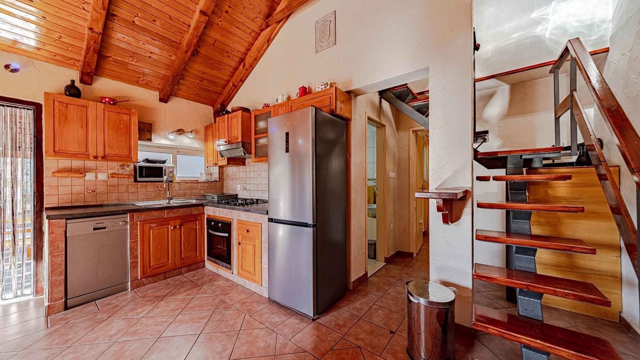 Photo of Kitchen in Potirna