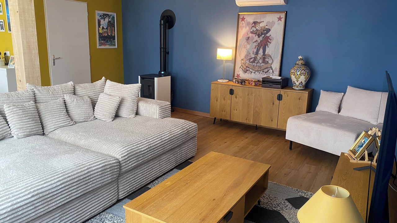 Photo of Livingroom in Saint-Germain-des-Fosses