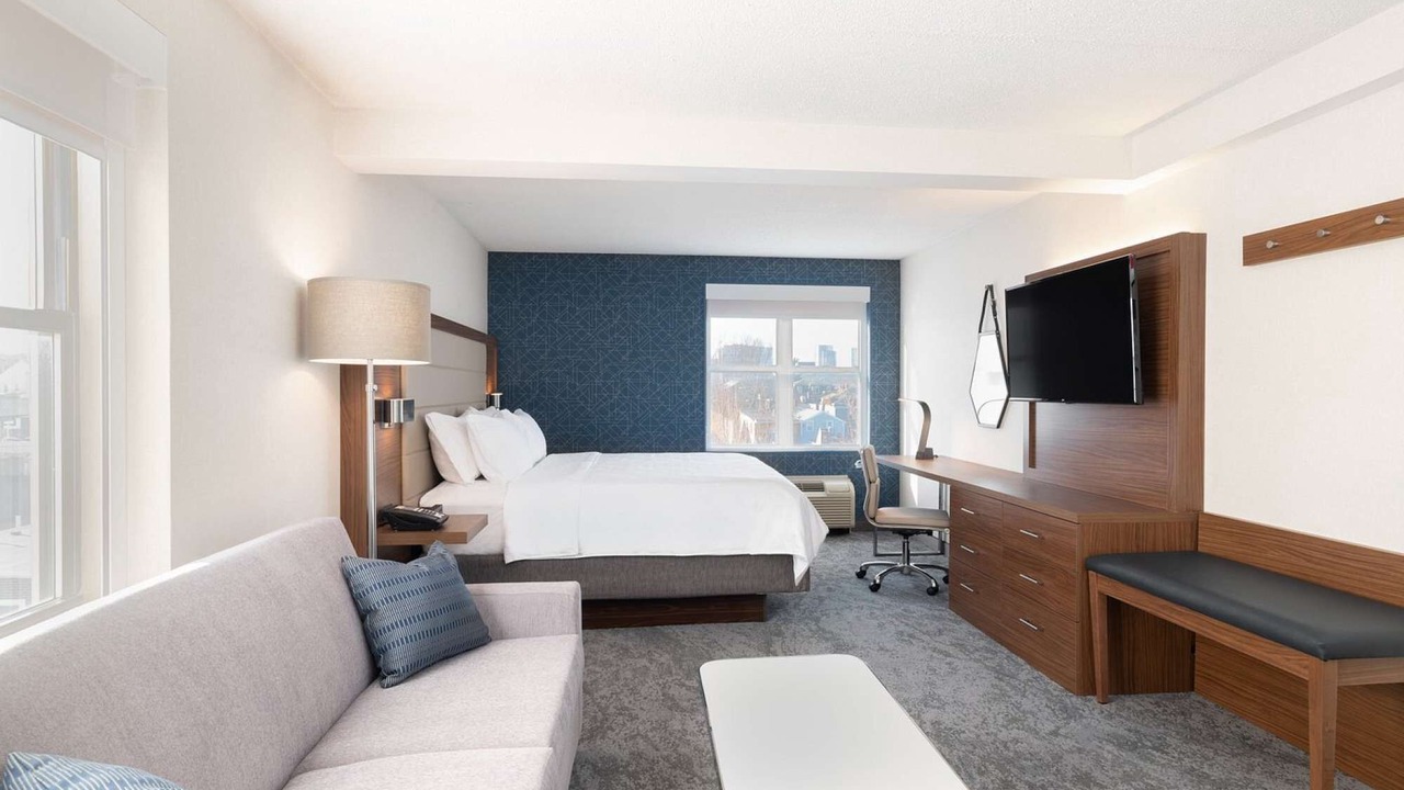 Photo of Bedroom in East Cambridge