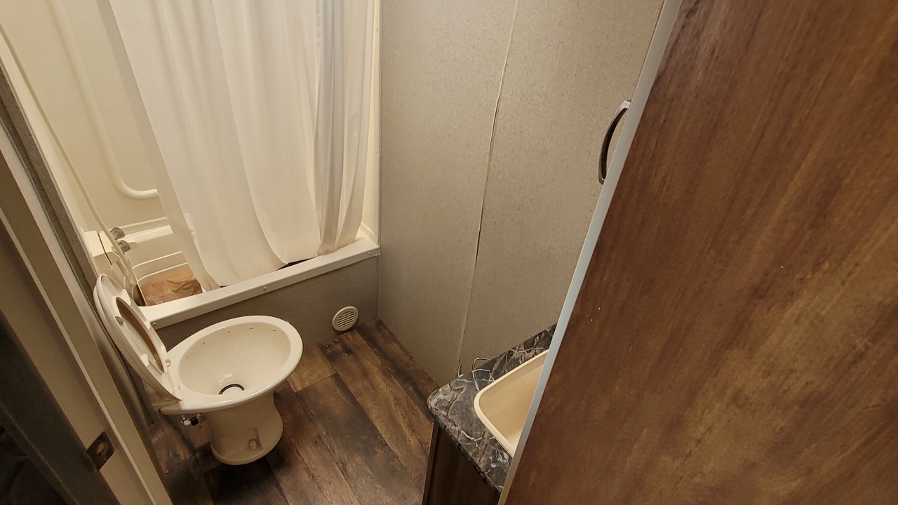 Photo of Bathroom in Glenrock