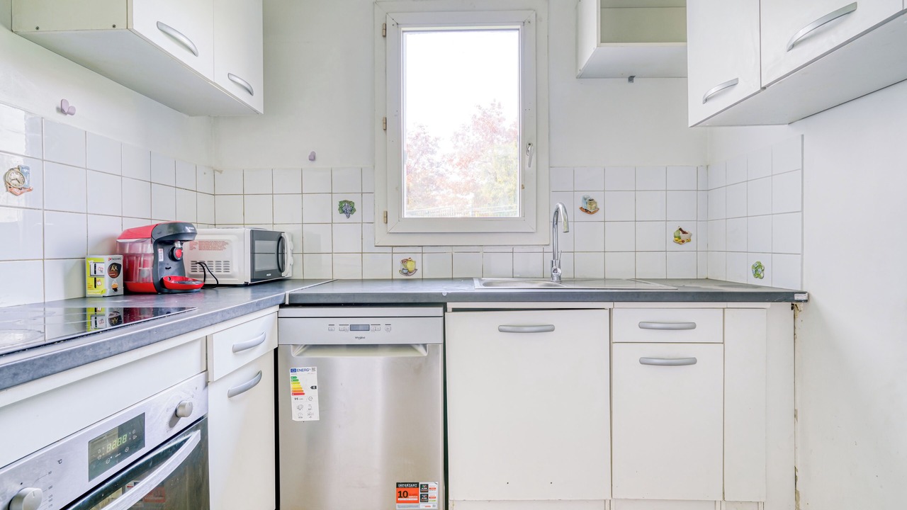 Photo of Kitchen in L'Hay-les-Roses