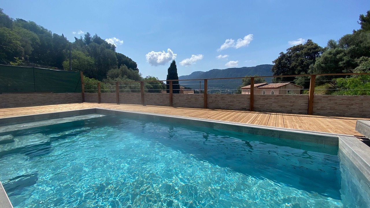 Photo of Outdoor in Le Revest-les-Eaux
