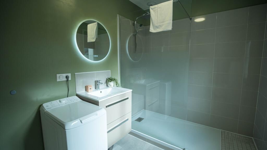 Photo of Bathroom in Tours
