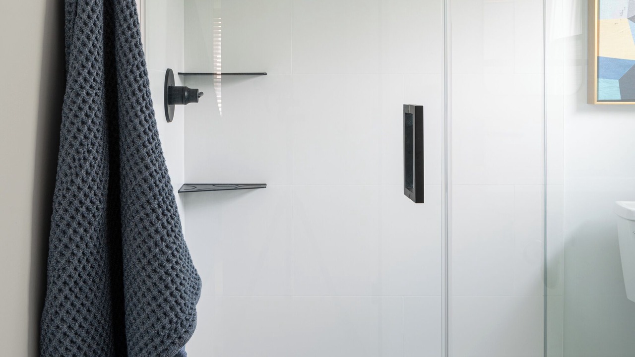 Photo of Bathroom in Manoa