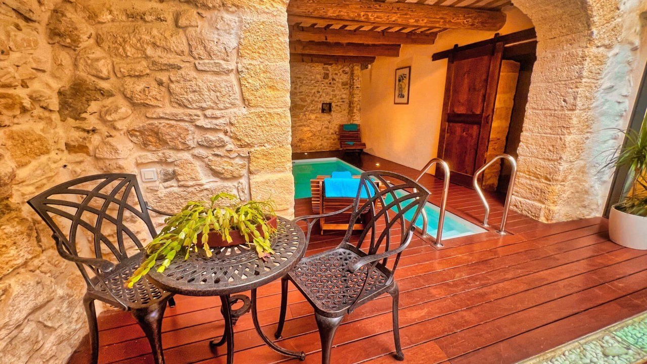 Photo of Outdoor in Saint-Hippolyte-de-Montaigu