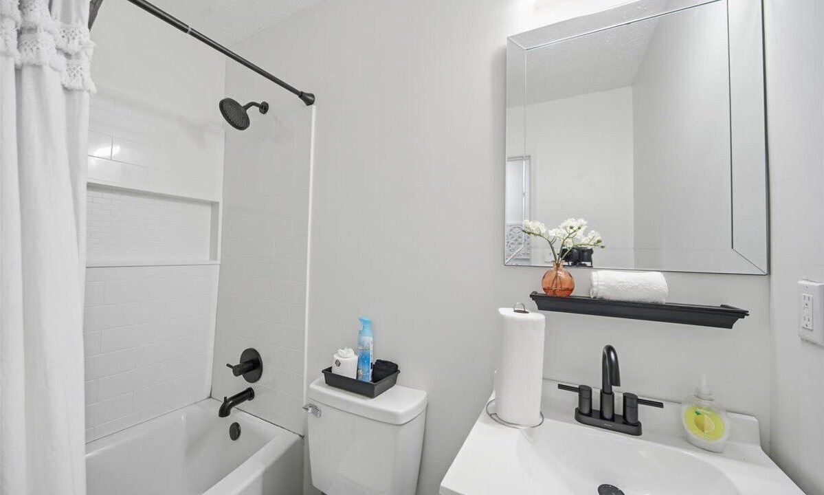 Photo of Bathroom in Conyers