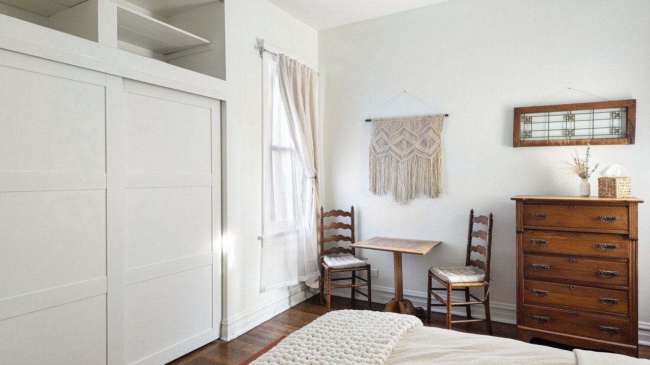 Photo of Bedroom in Logan Square