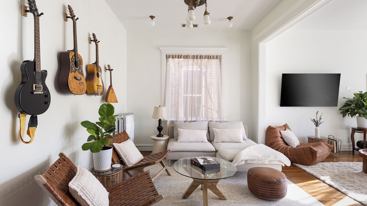 Photo of Livingroom in Logan Square