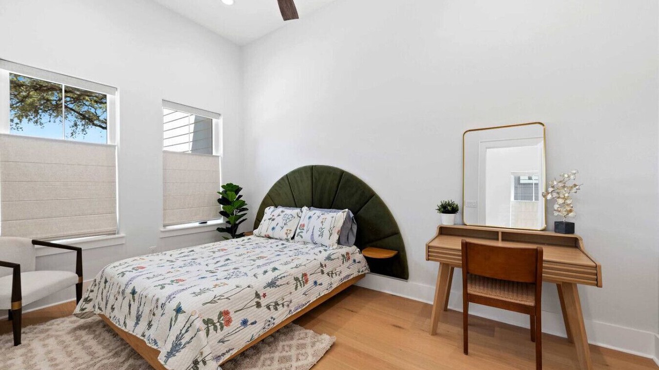 Photo of Bedroom in Canyon Lake