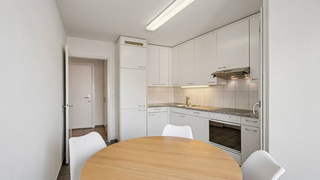 Photo of Kitchen in District 6