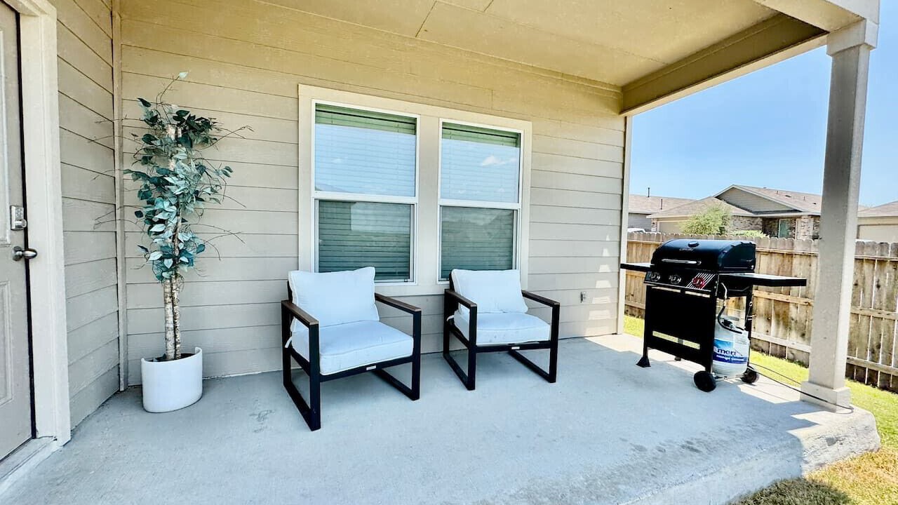 Photo of Patio Balcony in Medina Valley