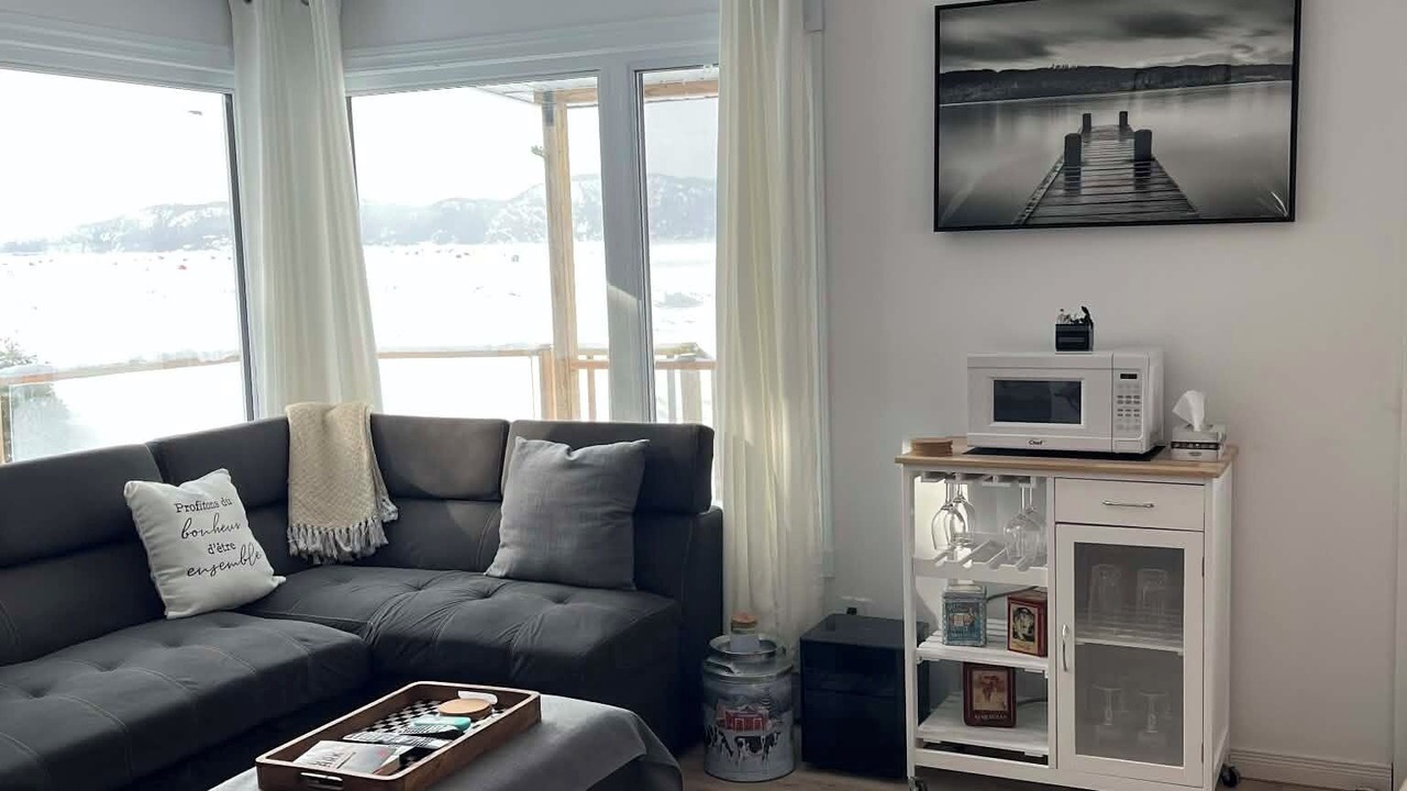 Photo of Livingroom in La Baie