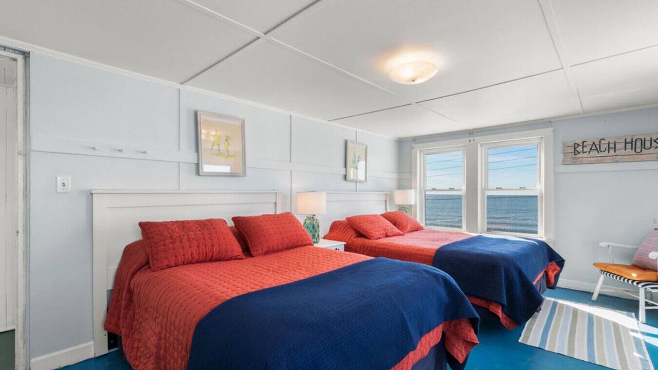 Photo of Bedroom in Silver Beach