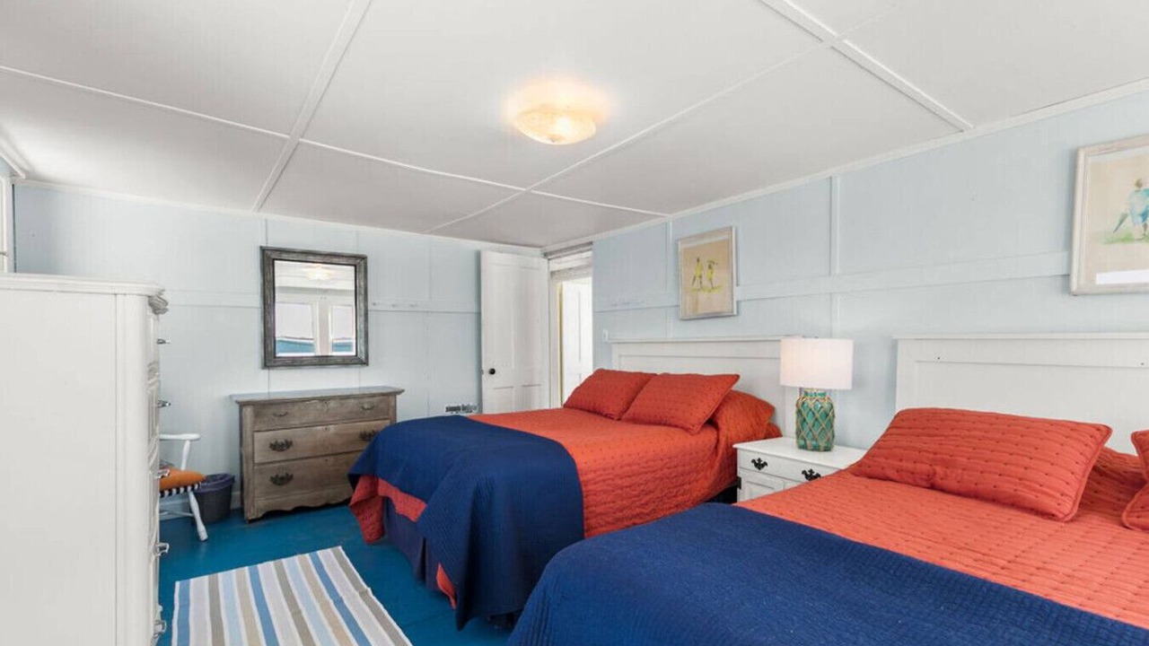 Photo of Bedroom in Silver Beach