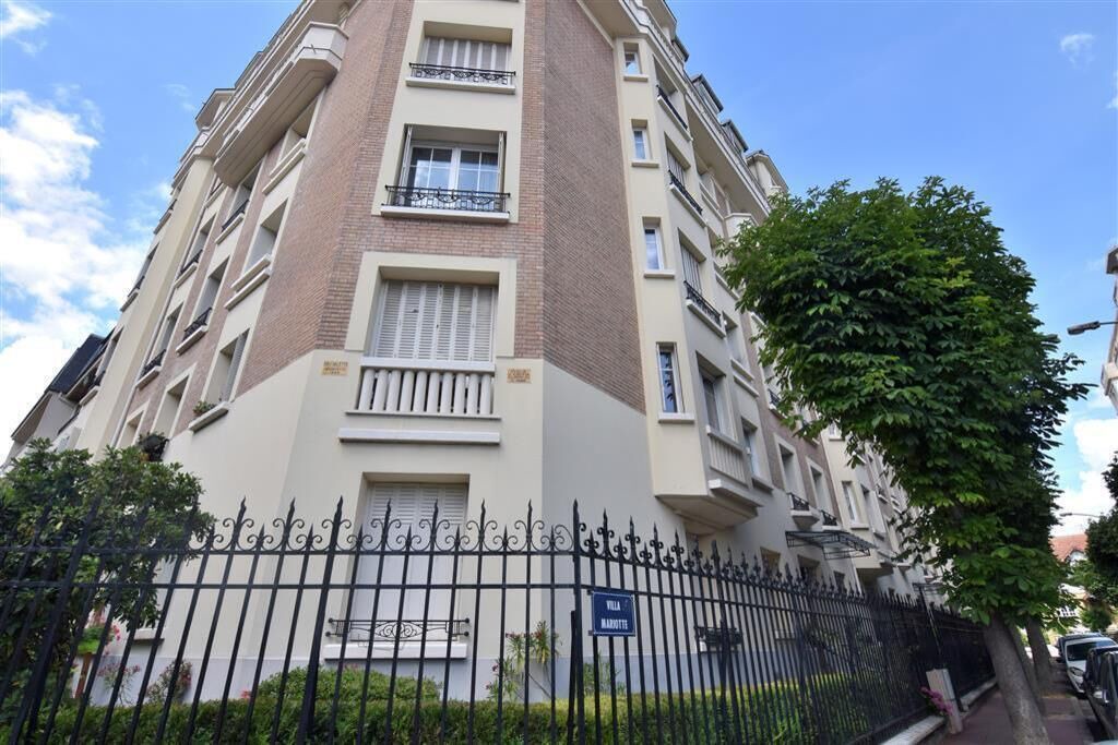 Photo of Outdoor in La Varenne Saint-Hilaire
