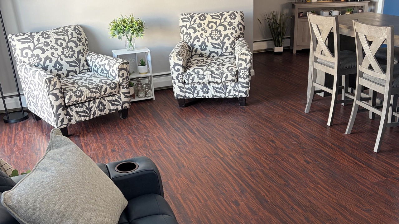 Photo of Livingroom in Williamsville