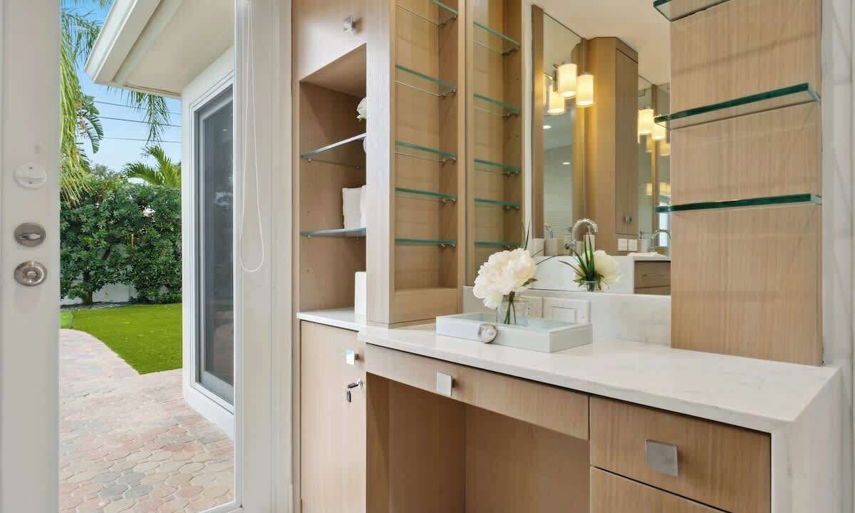 Photo of Bathroom in Lighthouse Point