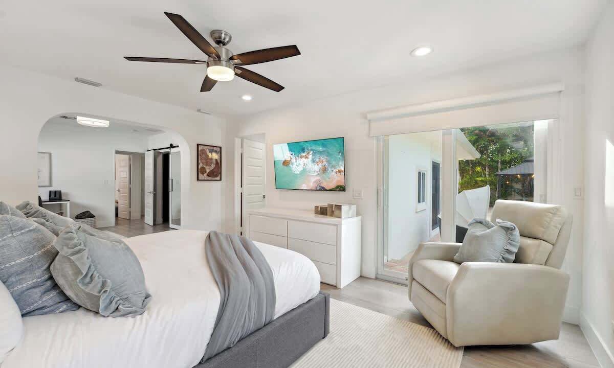Photo of Bathroom in Lighthouse Point