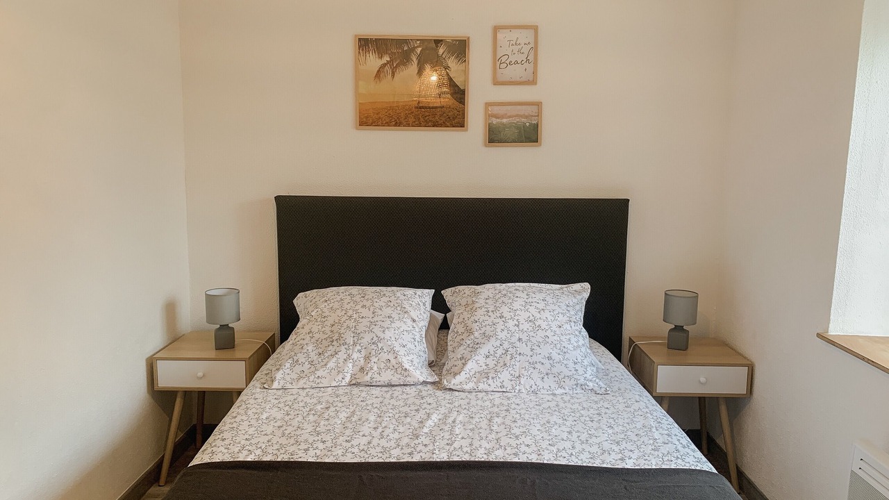 Photo of Bedroom in Pirou