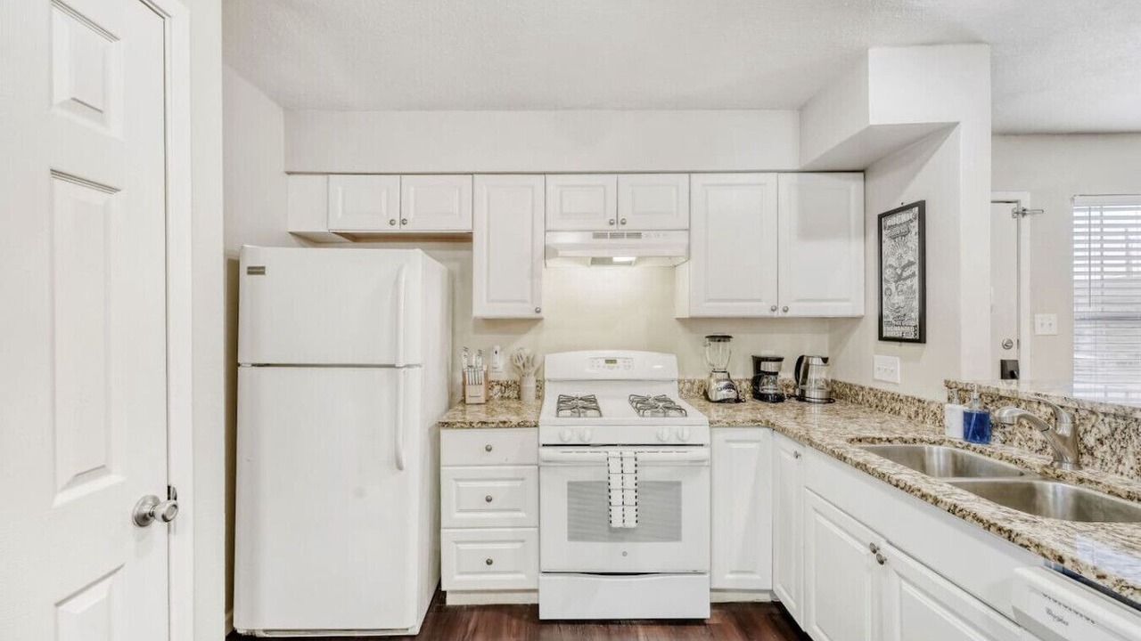 Photo of Kitchen in Franklin Park