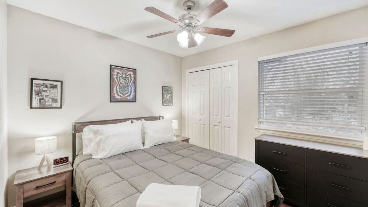 Photo of Bedroom in Franklin Park