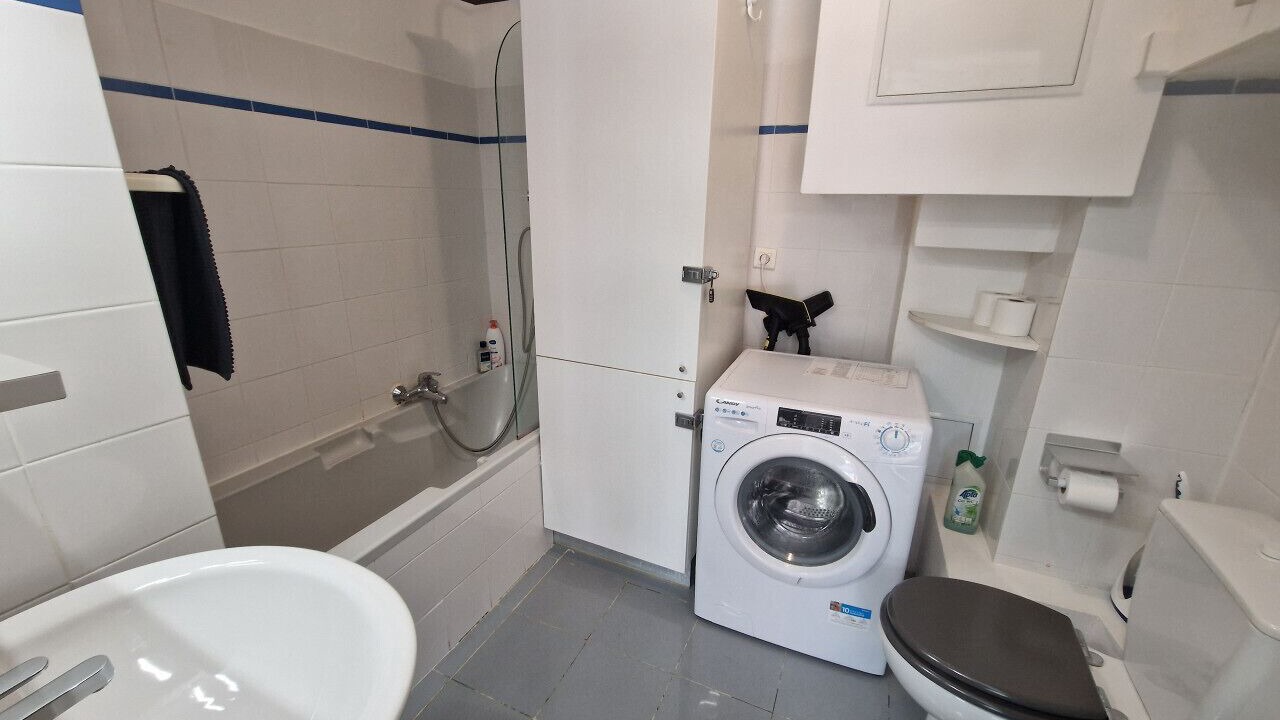 Photo of Bathroom in Gambetta