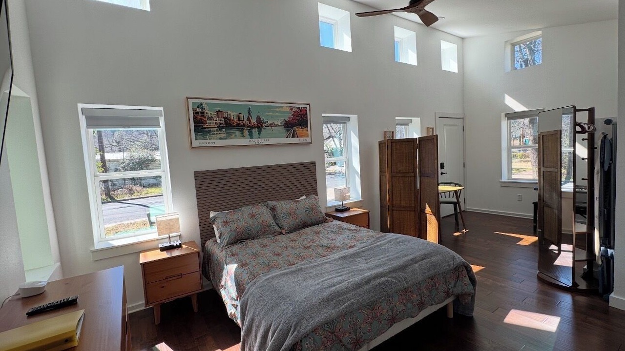 Photo of Bedroom in Brentwood