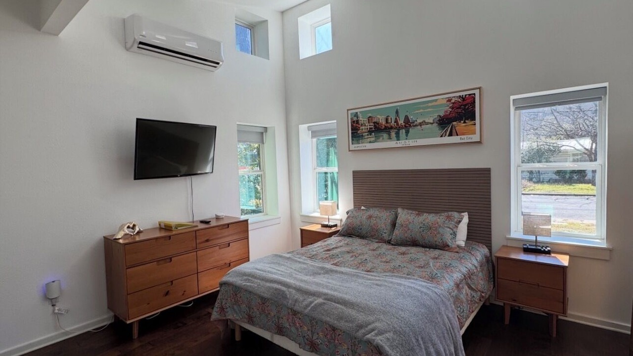 Photo of Bedroom in Brentwood