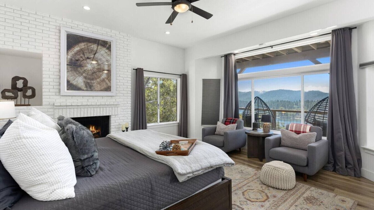 Photo of Bedroom in Lake Arrowhead