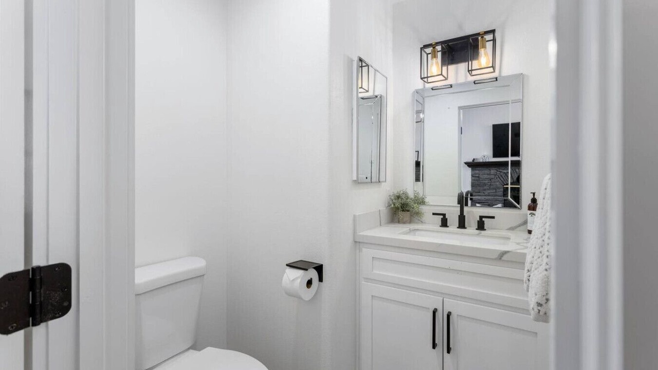 Photo of Bathroom in Lake Arrowhead