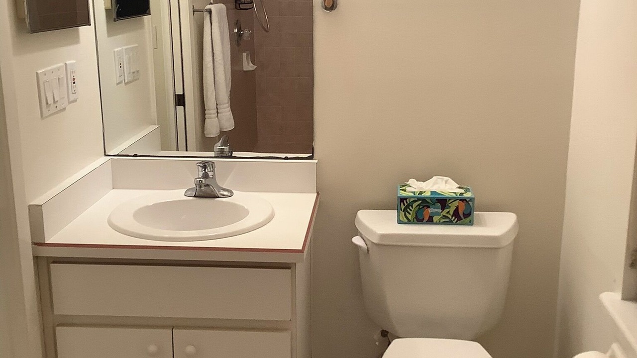 Photo of Bathroom in Samsula-Spruce Creek