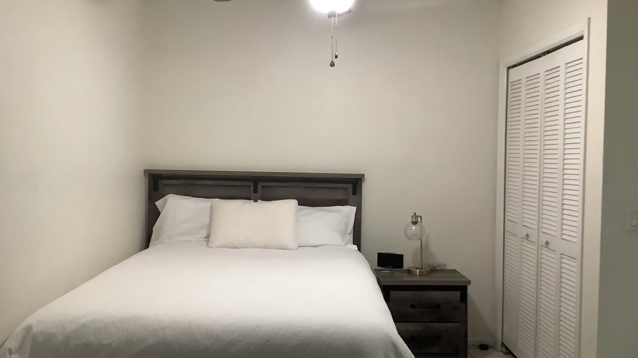 Photo of Bedroom in Samsula-Spruce Creek
