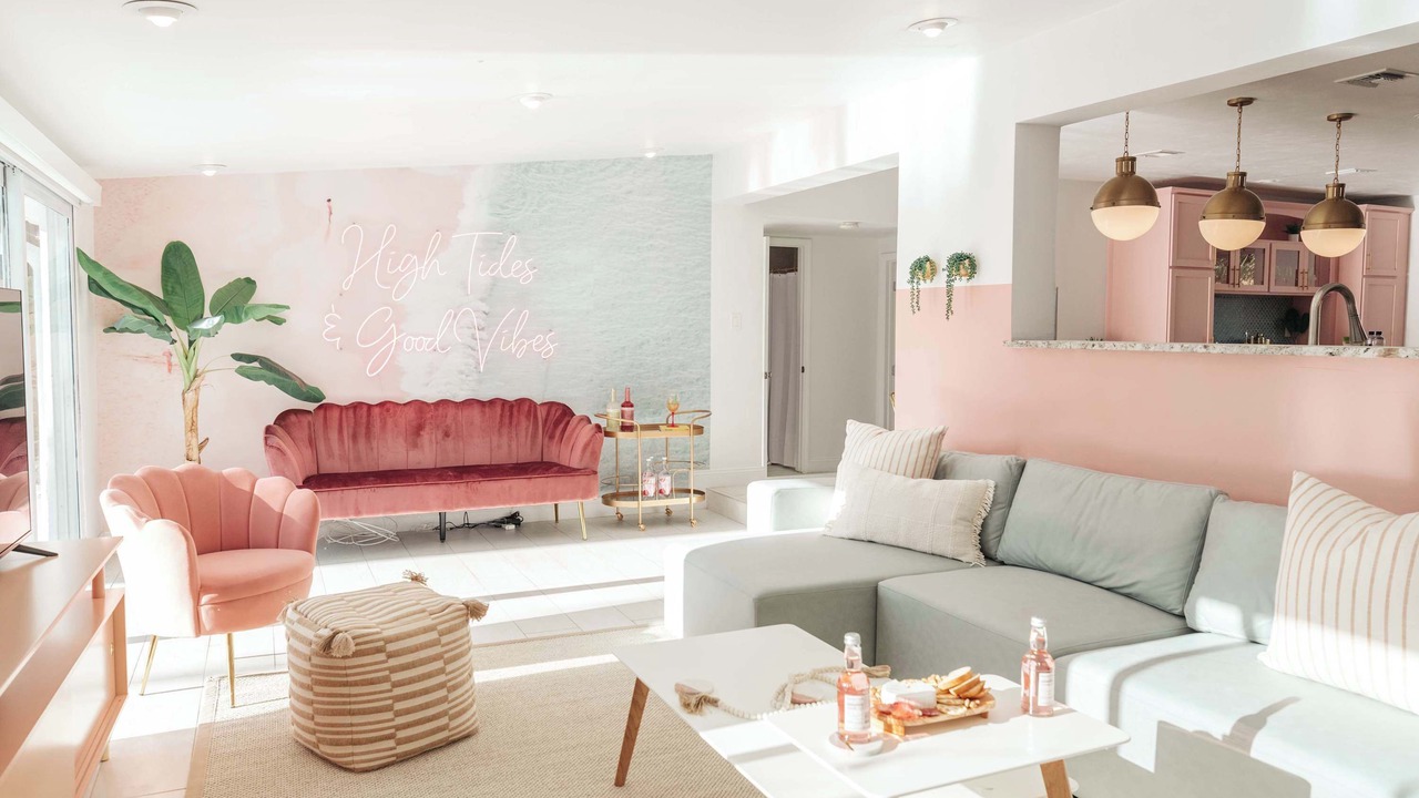 Photo of Livingroom in Coral Brook